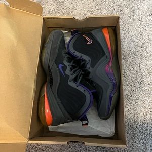 Nike Air Penny V Sneakers Men’s Size 9.5